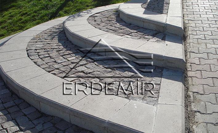 ED-A-10 04 | Andezit Basamak